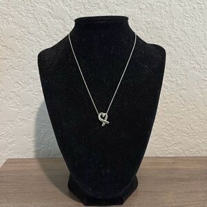 Tiffany & Co. 925 Necklace Paloma
Picasso Loving Heart Pendant
Necklace
